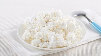 Día do queixo cottage na dieta dos 6 pétalos